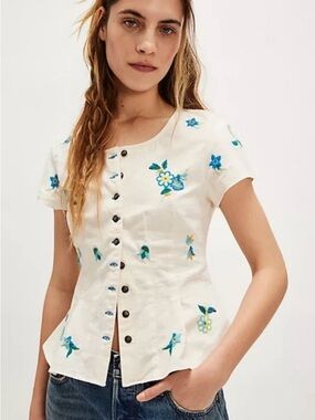 Free People Kelly Embroidered Short Sleeve Button Detail Ivory Blouse NWT SZ XS